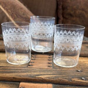Vintage Etched Glass Tumblers
